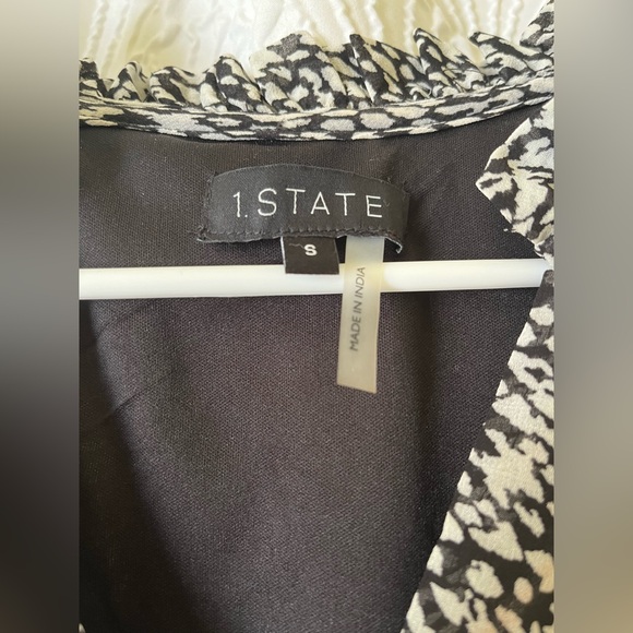 NWOT Tiered Long Sleeve Mini Dress - Picture 3 of 5